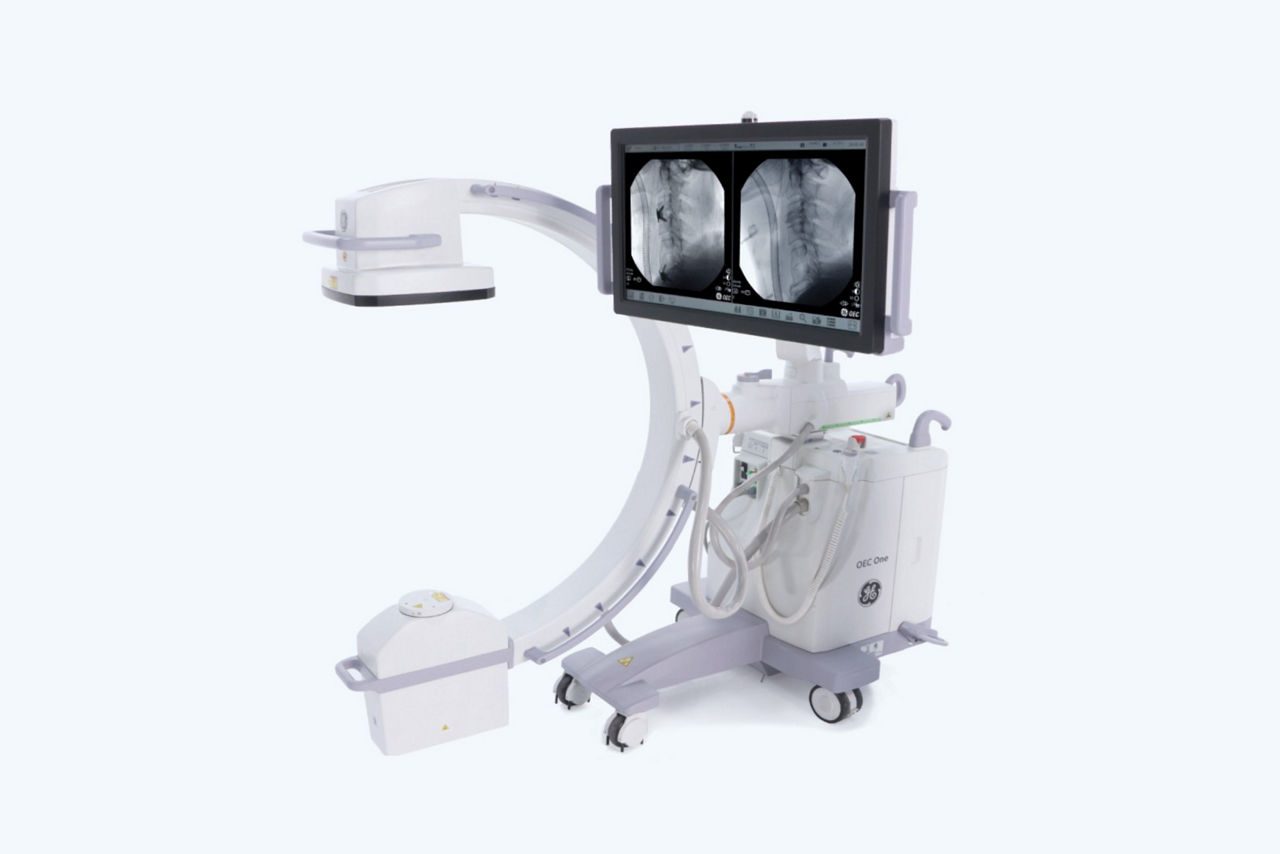 GE OEC One C-arm — 측면